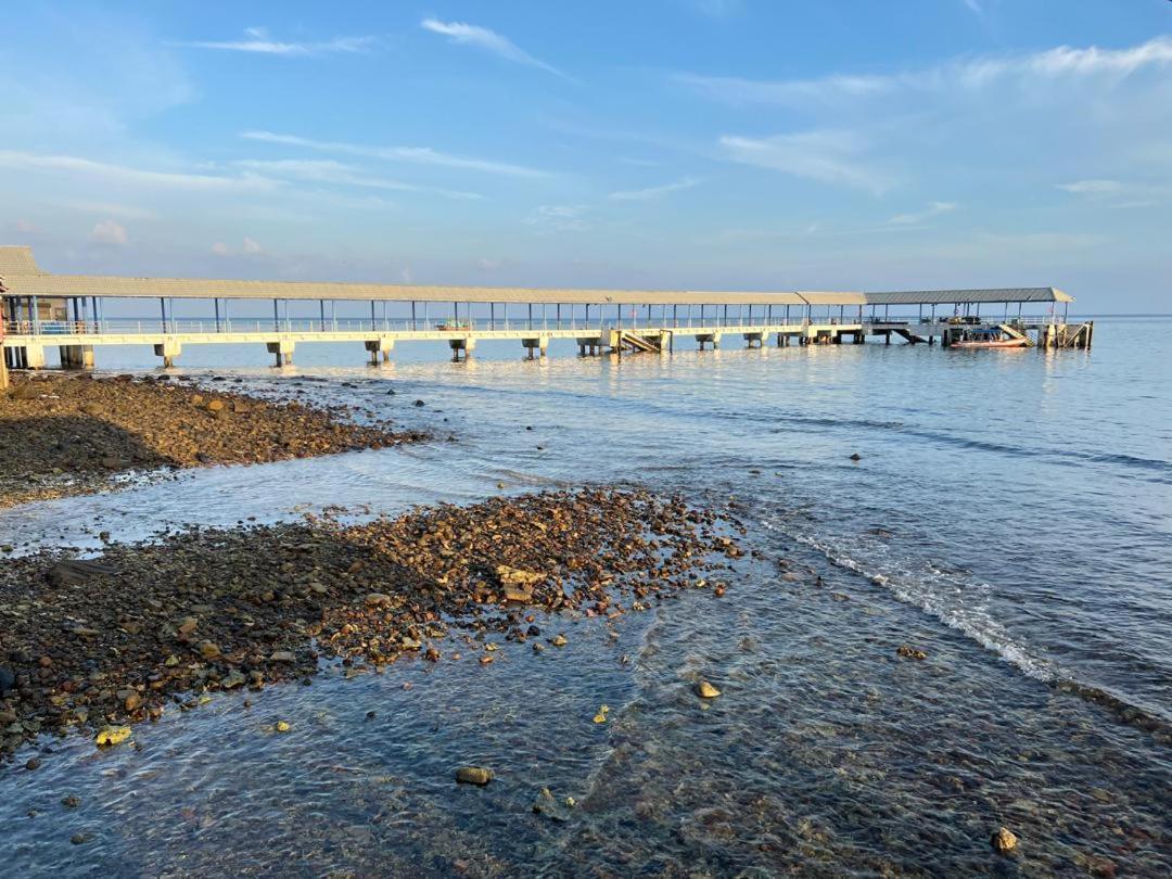 Mukut Coral Chalet Kampong Mukut エクステリア 写真