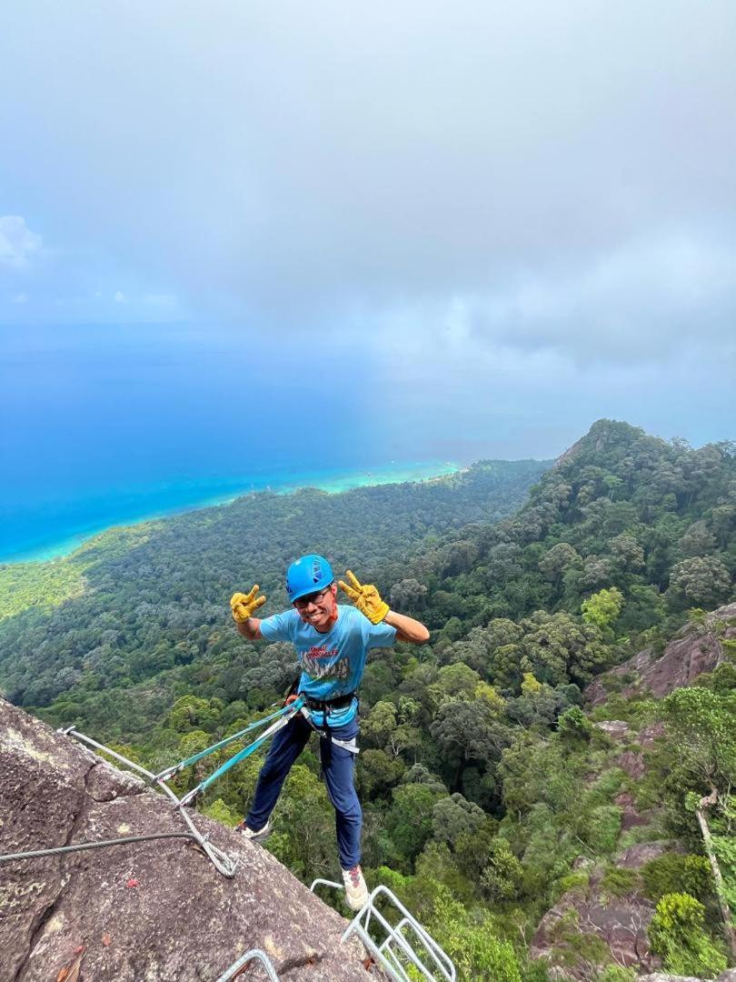 Mukut Coral Chalet Kampong Mukut エクステリア 写真