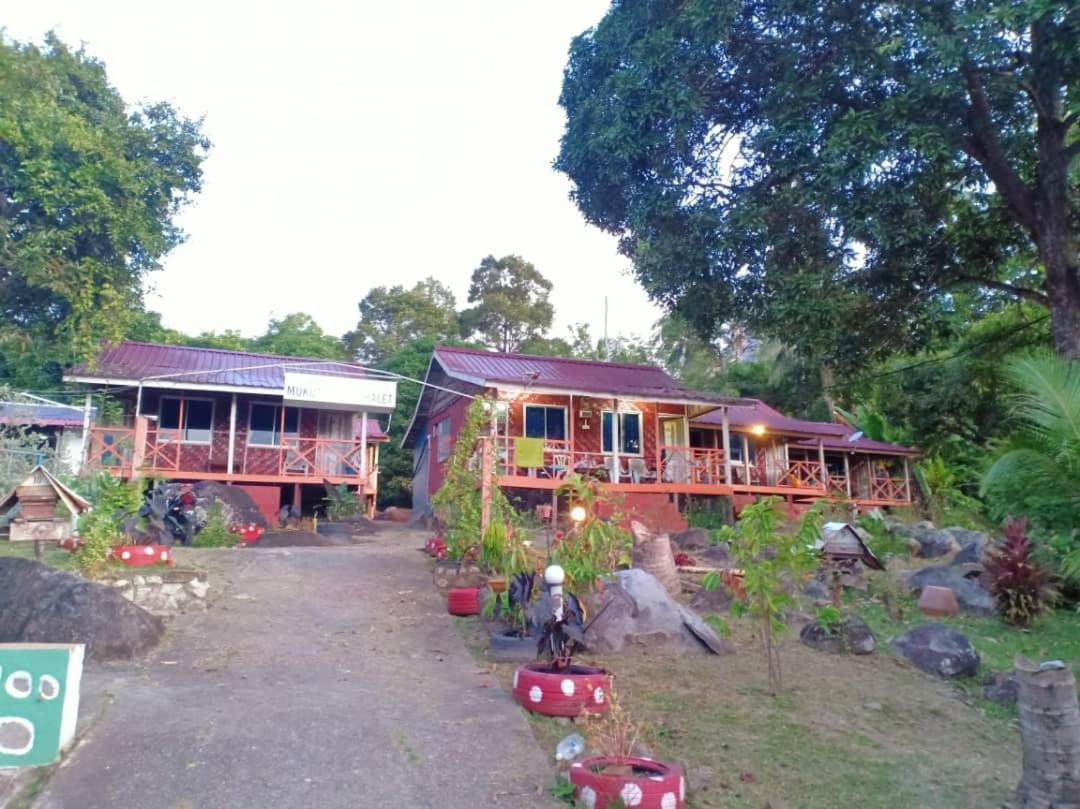 Mukut Coral Chalet Kampong Mukut エクステリア 写真