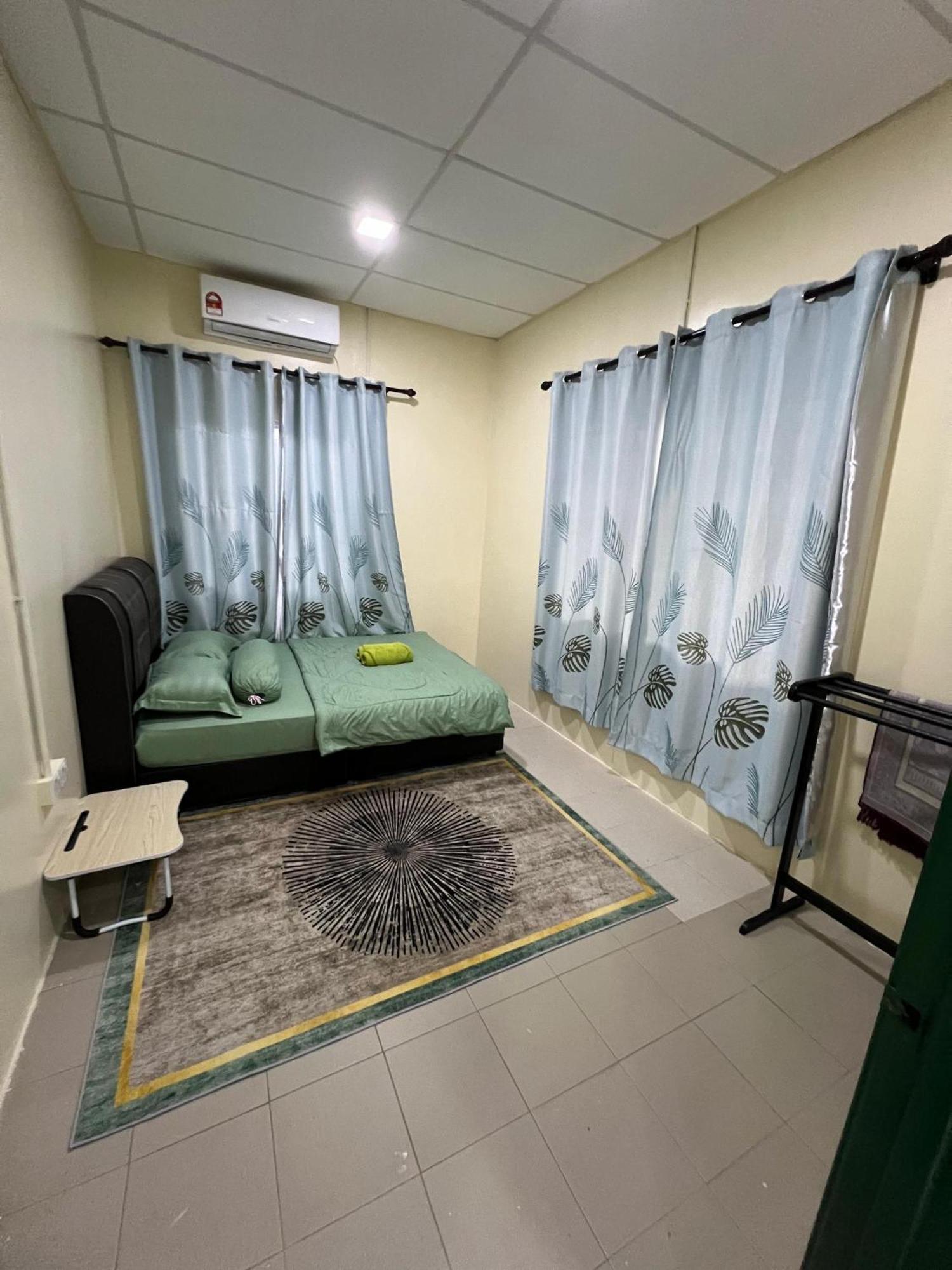 Mukut Coral Chalet Kampong Mukut エクステリア 写真